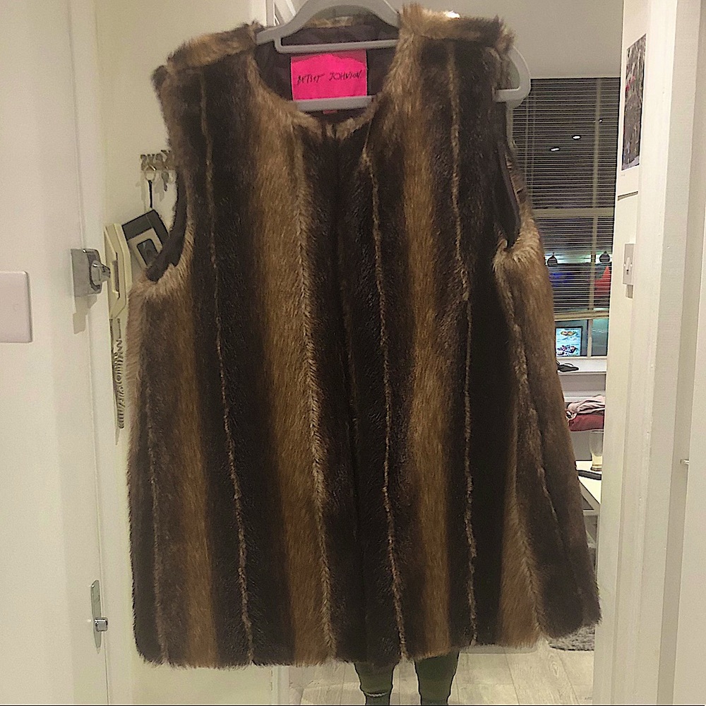 Betsy Johnson Faux Fur Multi Tone Vest